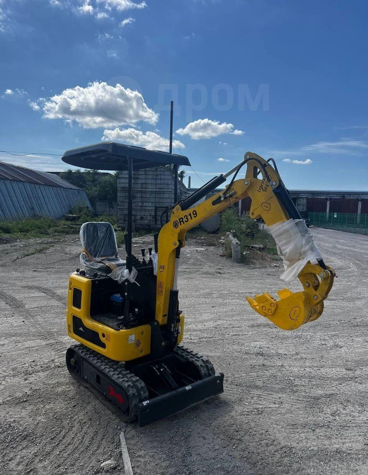 Rippa R319 - Мини-экскаватор: фото 2 Rippa R319 - Мини-экскаватор: фото 2
