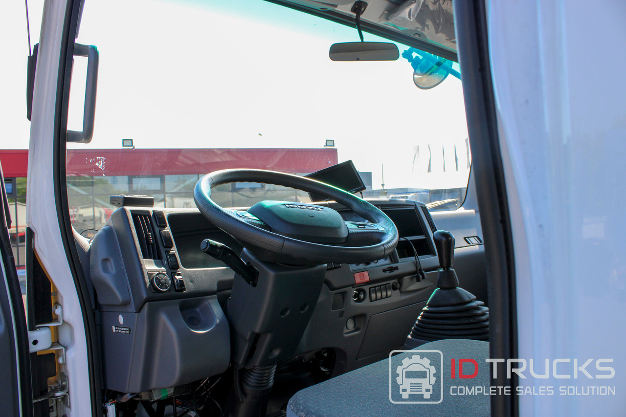 Рефрижератор Грузовой фургон ISUZU ELF 2023: фото 12
