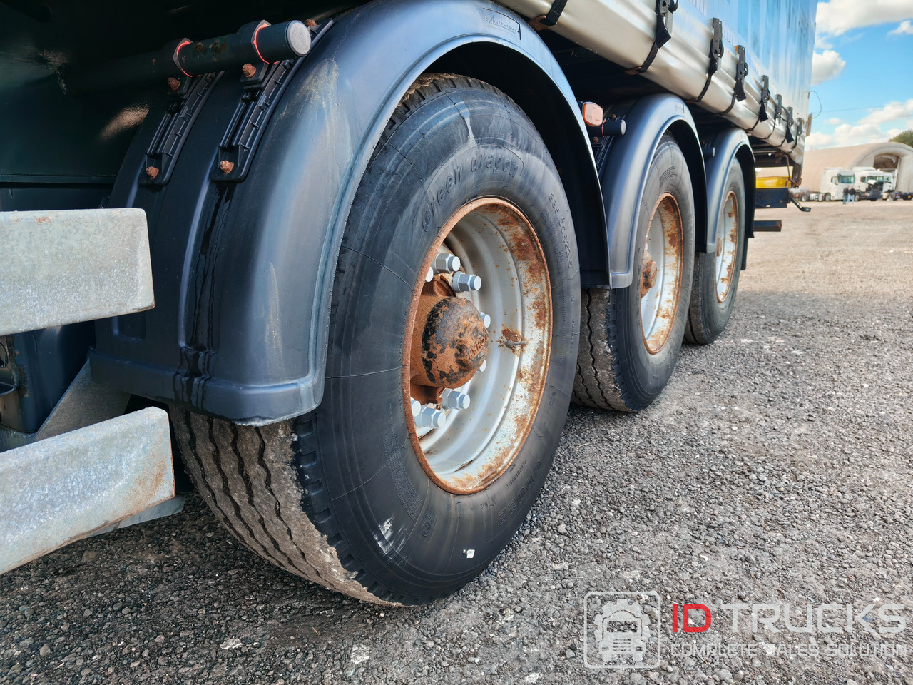 Шторно-бортовой полуприцеп Полуприцеп шторно-бортовой Тонар 9888, 2022: фото 18 Шторно-бортовой полуприцеп Полуприцеп шторно-бортовой Тонар 9888, 2022: фото 18