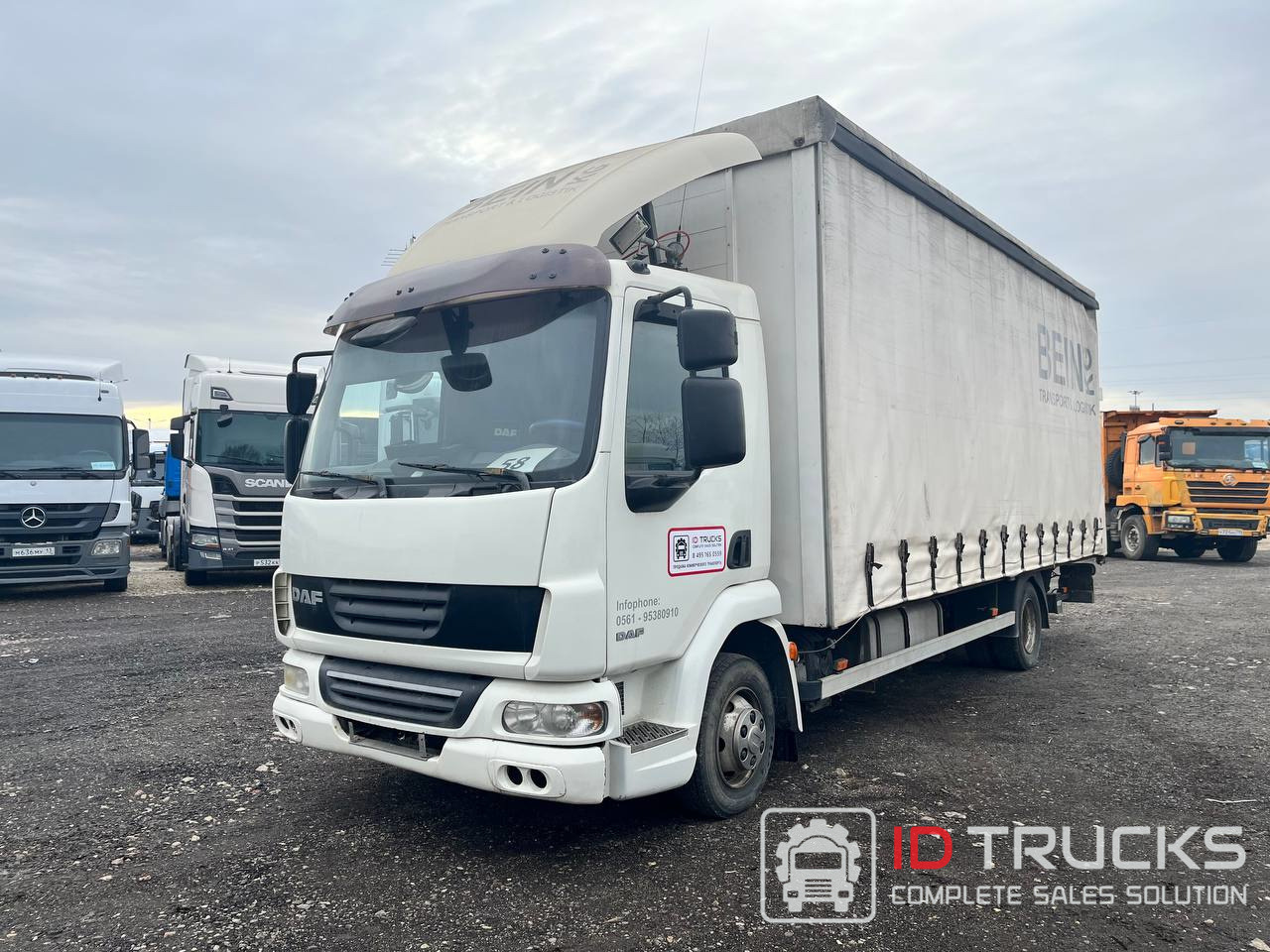 Промтоварный фургон 38 м³ DAF LF 45.180, 2007 - Тентованный грузовик: фото 1 Промтоварный фургон 38 м³ DAF LF 45.180, 2007 - Тентованный грузовик: фото 1