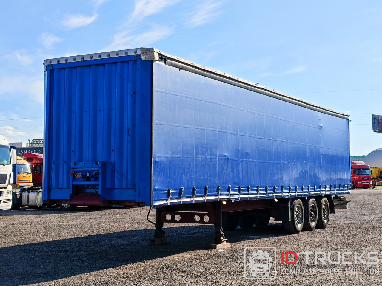 Шторный полуприцеп KRONE SDP27, 2006 - Тентованный полуприцеп: фото 1 Шторный полуприцеп KRONE SDP27, 2006 - Тентованный полуприцеп: фото 1