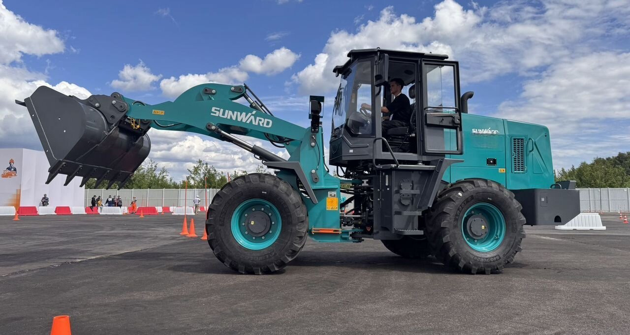Новый Фронтальный погрузчик SUNWARD SL31W: фото 10 Новый Фронтальный погрузчик SUNWARD SL31W: фото 10