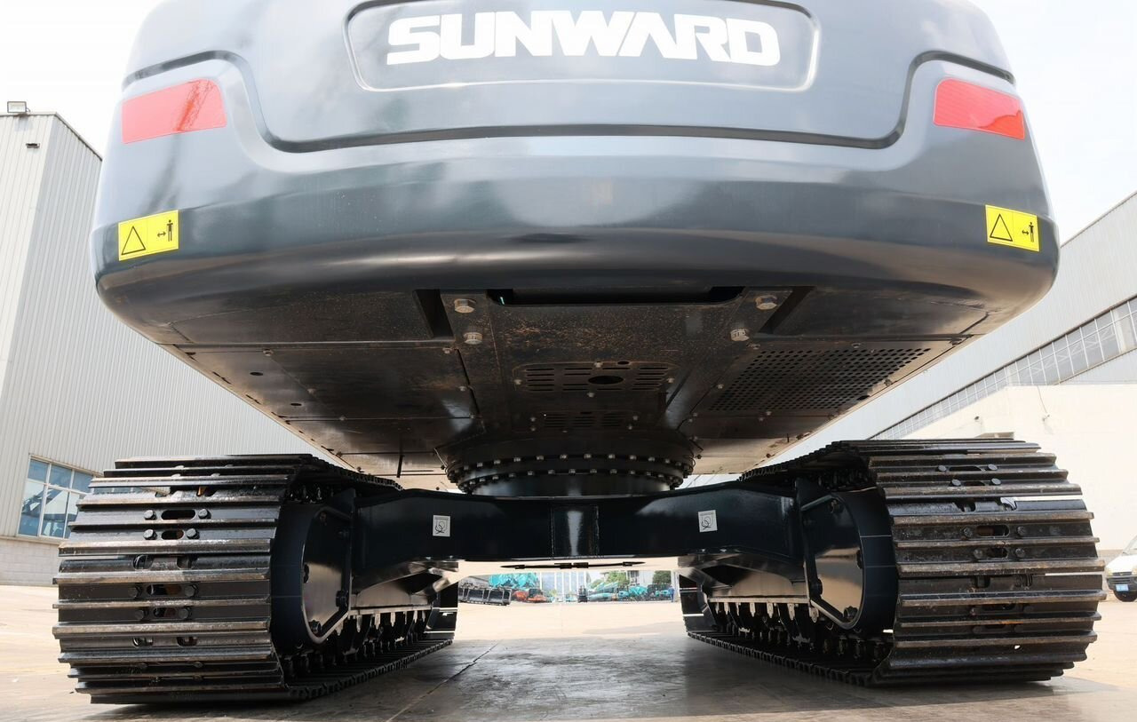 Новый Гусеничный экскаватор SUNWARD SWE 205E: фото 10 Новый Гусеничный экскаватор SUNWARD SWE 205E: фото 10