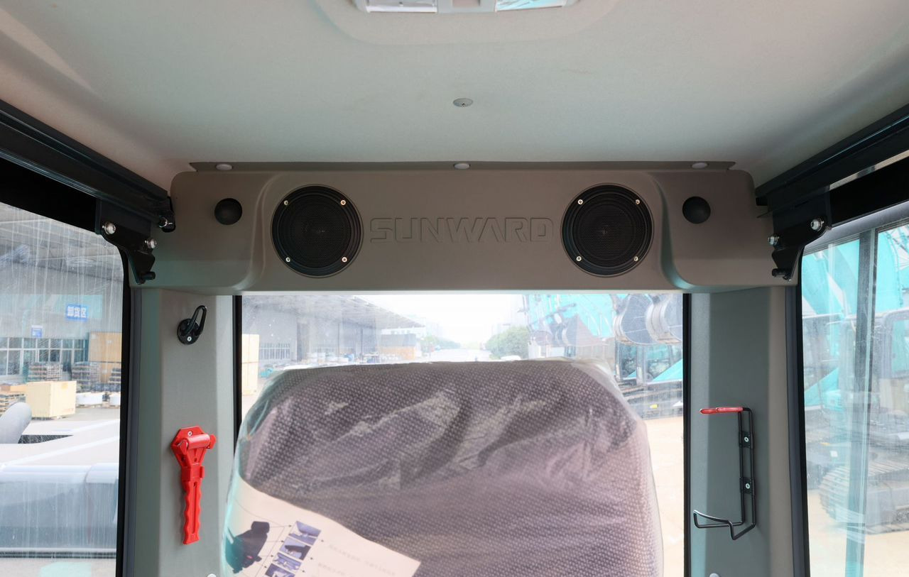 Новый Гусеничный экскаватор SUNWARD SWE 205E: фото 22 Новый Гусеничный экскаватор SUNWARD SWE 205E: фото 22