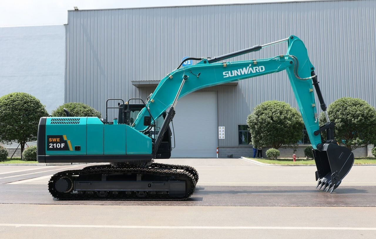 Новый Гусеничный экскаватор SUNWARD SWE 210: фото 6 Новый Гусеничный экскаватор SUNWARD SWE 210: фото 6