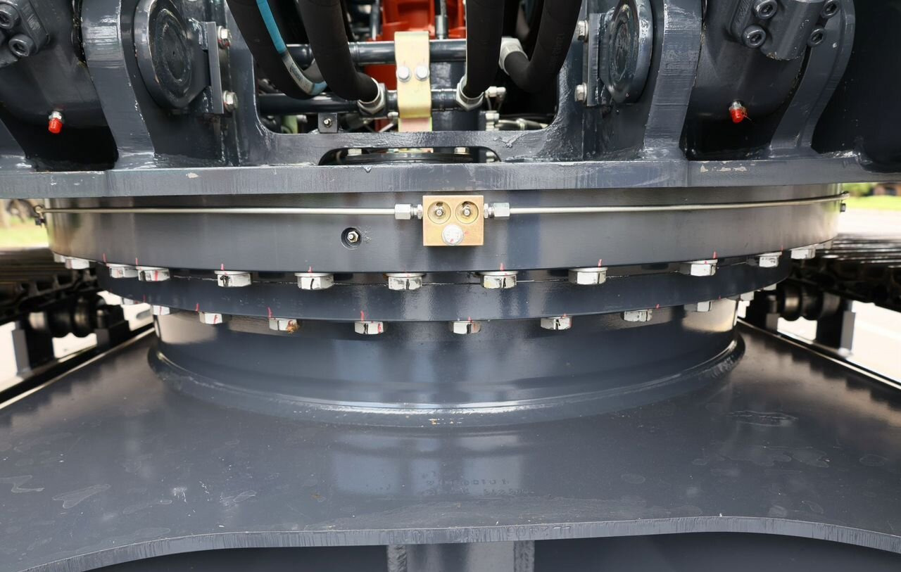 Новый Гусеничный экскаватор SUNWARD SWE 210F: фото 30