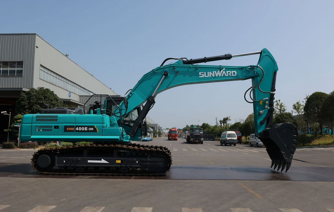 Новый Гусеничный экскаватор SUNWARD SWE 400E-3H: фото 21 Новый Гусеничный экскаватор SUNWARD SWE 400E-3H: фото 21