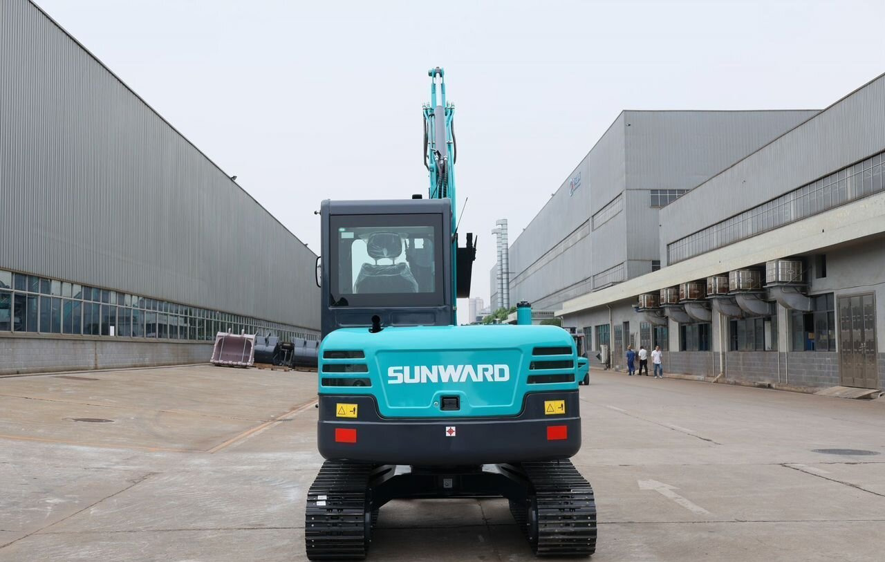 Новый Мини-экскаватор SUNWARD SWE 60E: фото 6 Новый Мини-экскаватор SUNWARD SWE 60E: фото 6