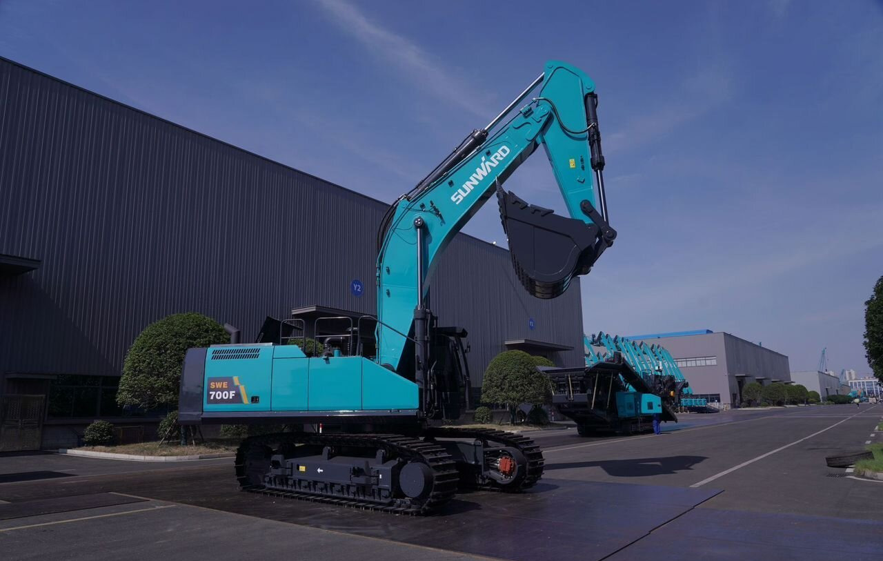 Новый Гусеничный экскаватор SUNWARD SWE 700F: фото 34