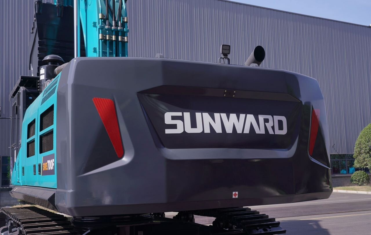 Новый Гусеничный экскаватор SUNWARD SWE 700F: фото 7 Новый Гусеничный экскаватор SUNWARD SWE 700F: фото 7