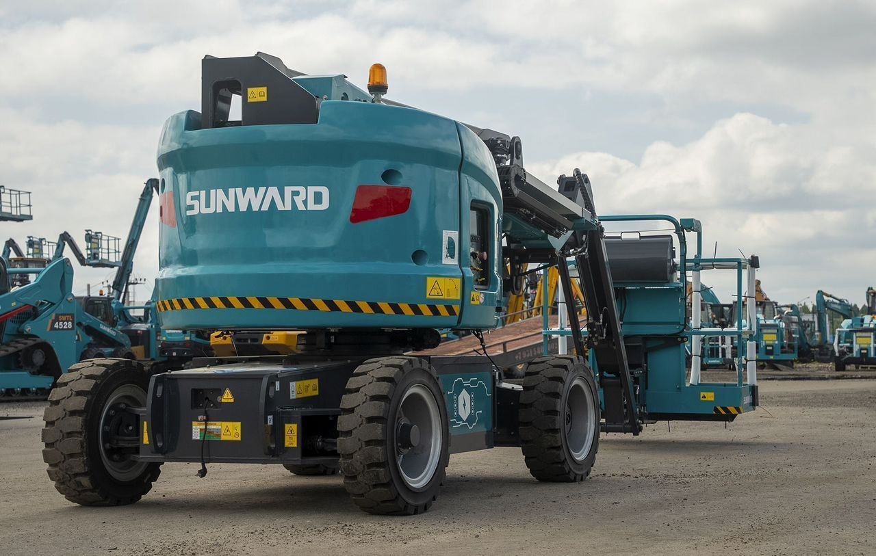 Новый Подъёмник Sunward SWA16JE: фото 27 Новый Подъёмник Sunward SWA16JE: фото 27