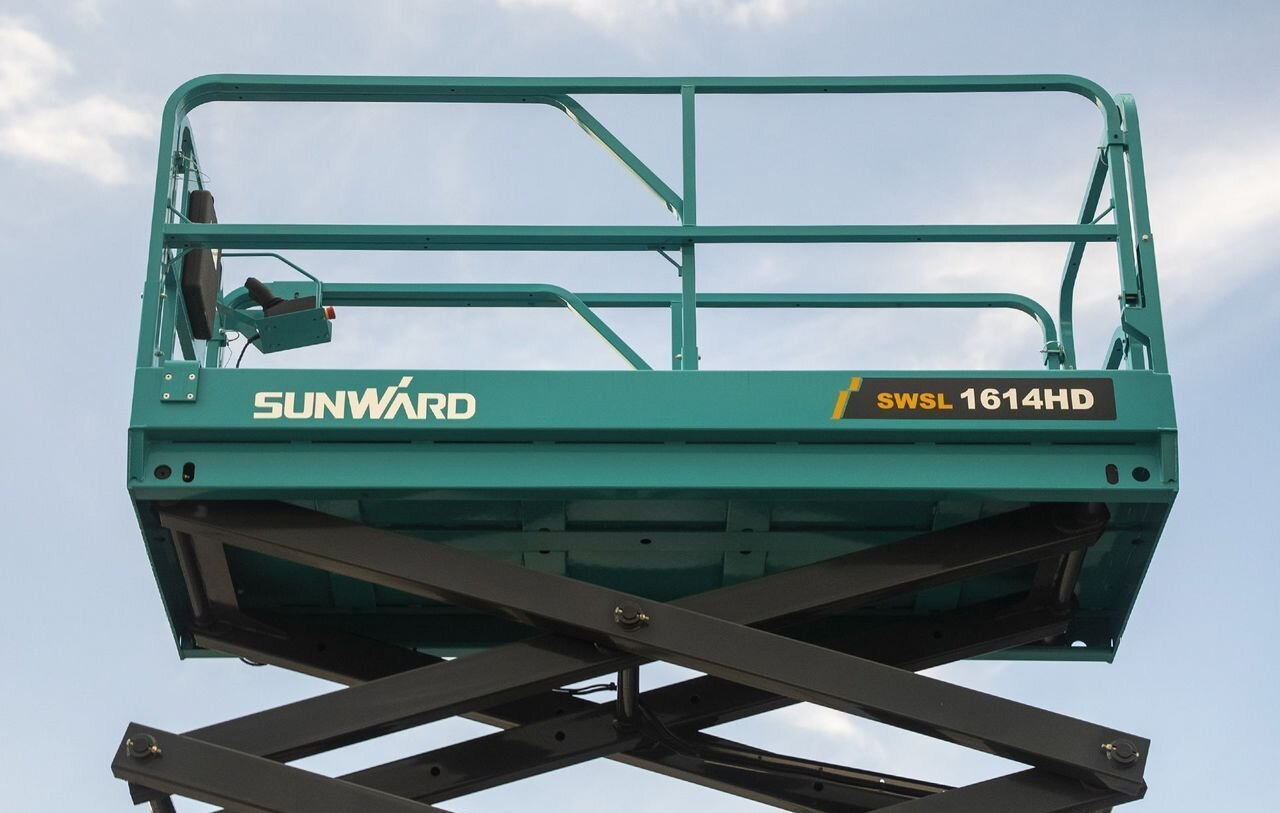 Новый Подъёмник Sunward SWSL1614HD: фото 11