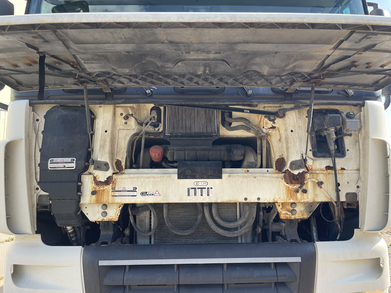 Тягач DAF XF 105.460 FTG: фото 9