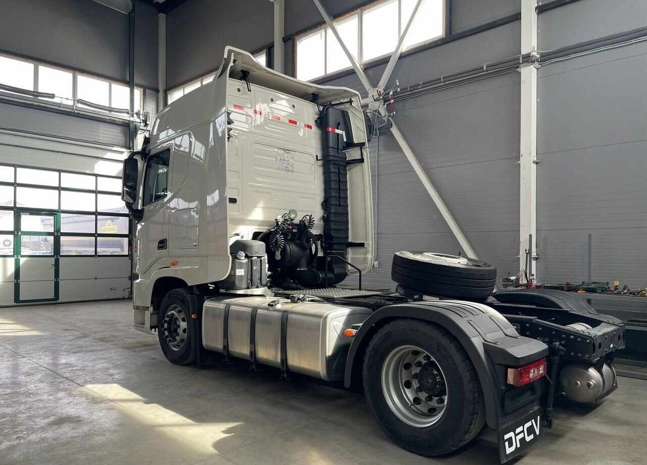 Dongfeng GX - Тягач: фото 4 Dongfeng GX - Тягач: фото 4