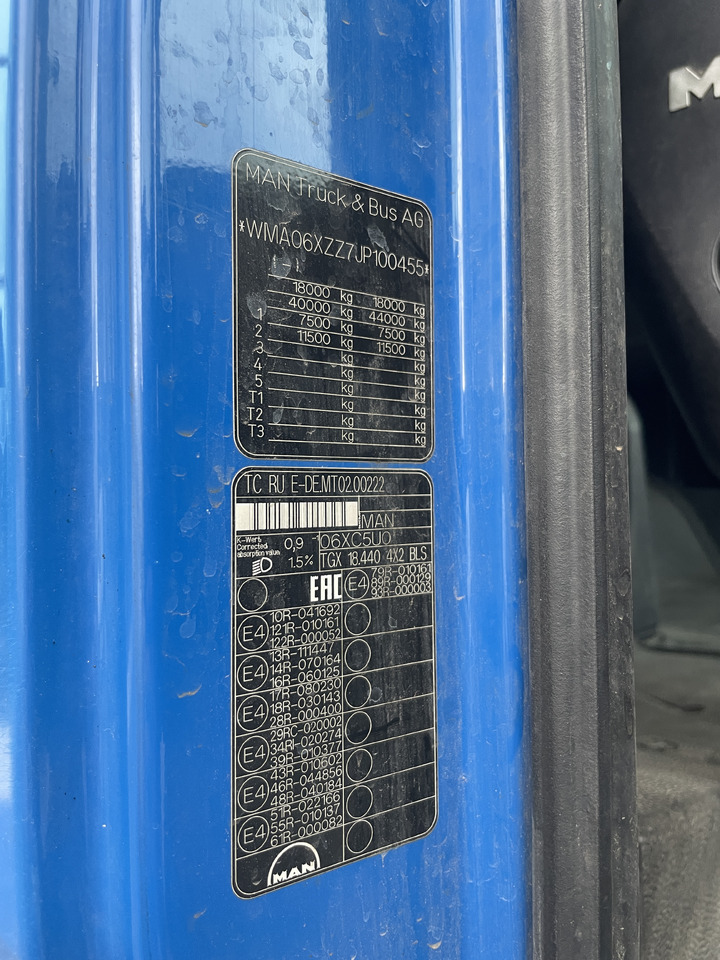 MAN TGX - Тягач: фото 4 MAN TGX - Тягач: фото 4