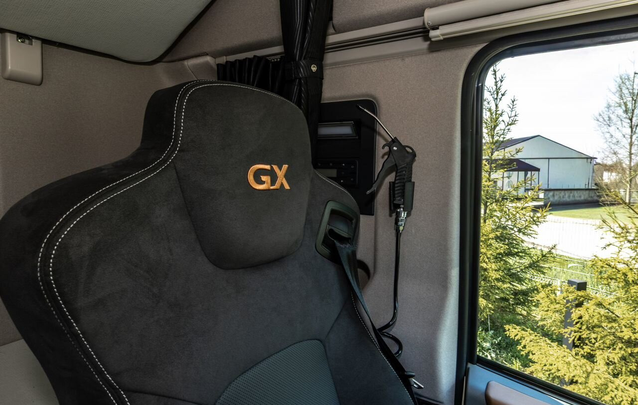 Новый Тягач Dongfeng GX: фото 7 Новый Тягач Dongfeng GX: фото 7