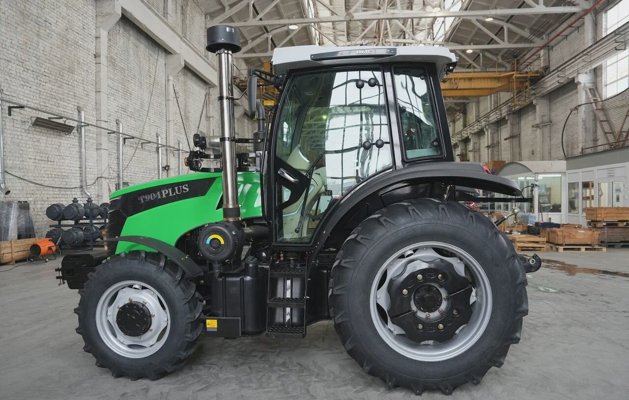 UMG T904 Plus - Трактор: фото 2 UMG T904 Plus - Трактор: фото 2