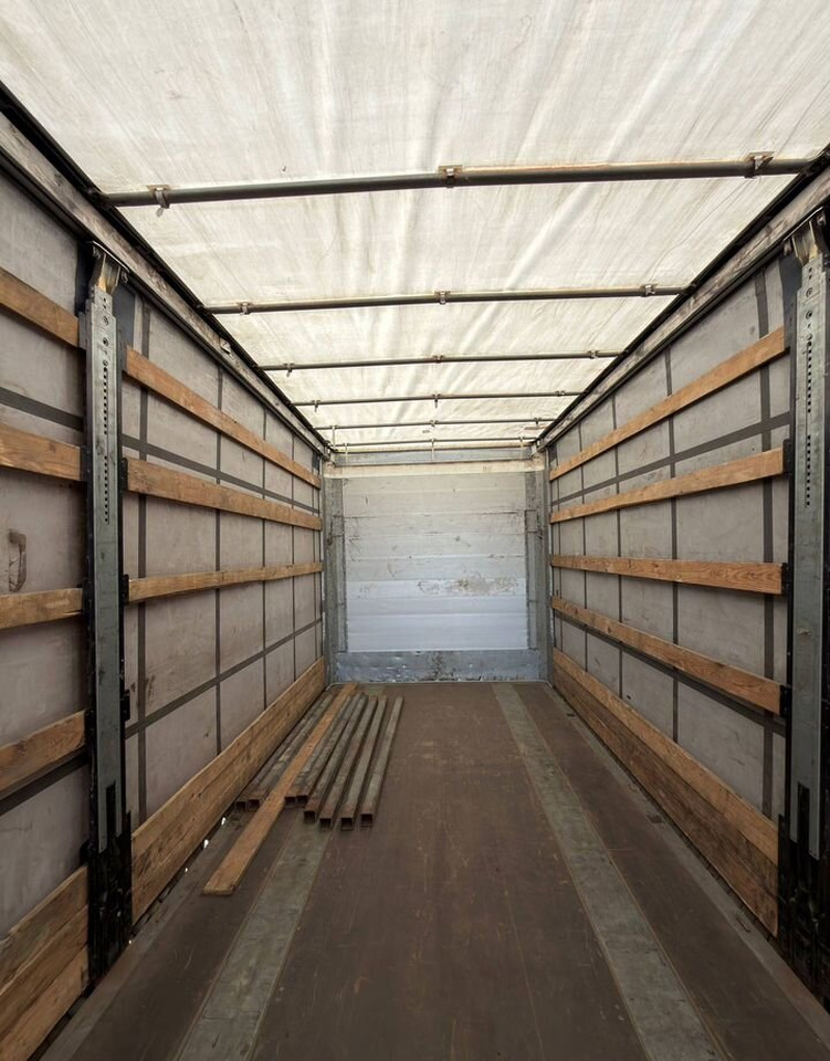 Тентованный полуприцеп Schmitz Cargobull SCS 24/L-13.62 E B: фото 13 Тентованный полуприцеп Schmitz Cargobull SCS 24/L-13.62 E B: фото 13