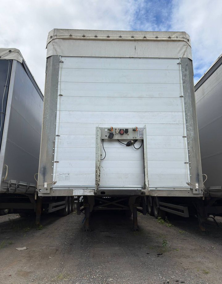 Тентованный полуприцеп Schmitz Cargobull SCS 24/L-13.62 E B: фото 10 Тентованный полуприцеп Schmitz Cargobull SCS 24/L-13.62 E B: фото 10