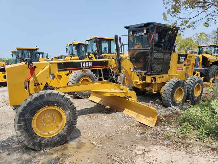 New Stock Cat 140h Motor Grader Used Caterpillar 140k 140 Motor Grader for Sale - Грейдер: фото 2 New Stock Cat 140h Motor Grader Used Caterpillar 140k 140 Motor Grader for Sale - Грейдер: фото 2