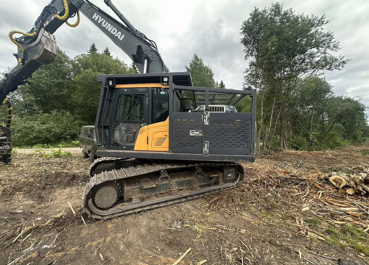 Hyundai R 220LC-9S - Харвестер: фото 3 Hyundai R 220LC-9S - Харвестер: фото 3