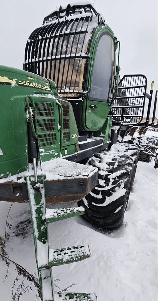Форвардер John Deere 1170/1210E: фото 39