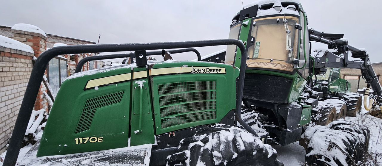 Форвардер John Deere 1170/1210E: фото 32