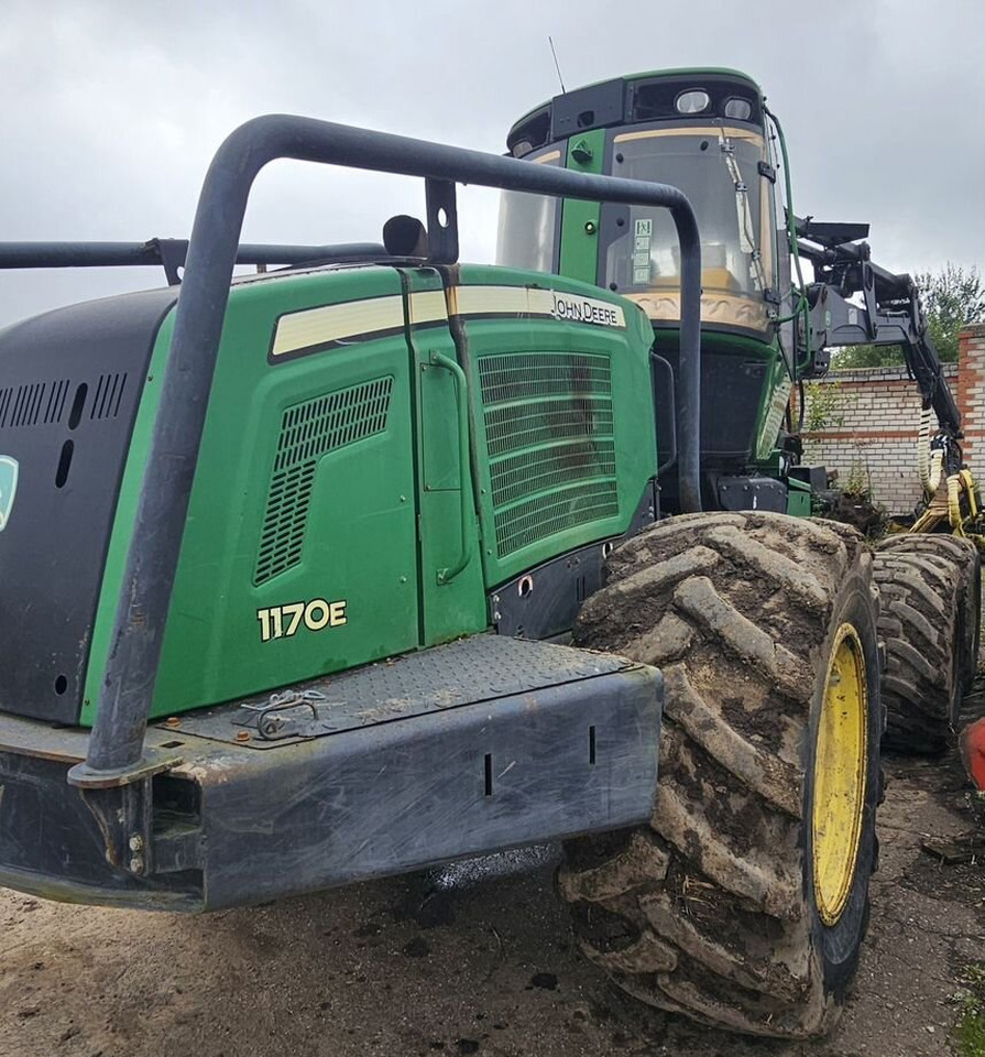 John Deere 1170/1210E - Форвардер: фото 3 John Deere 1170/1210E - Форвардер: фото 3