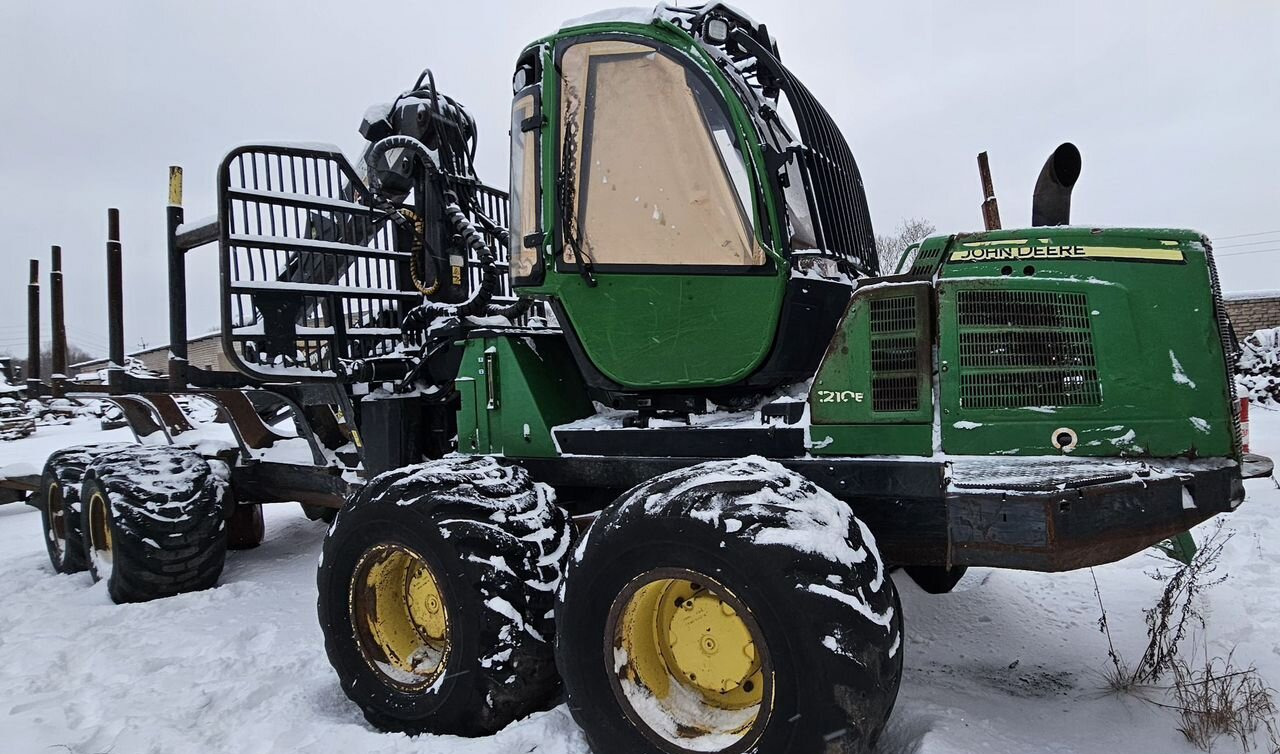 Форвардер John Deere 1170/1210E: фото 30