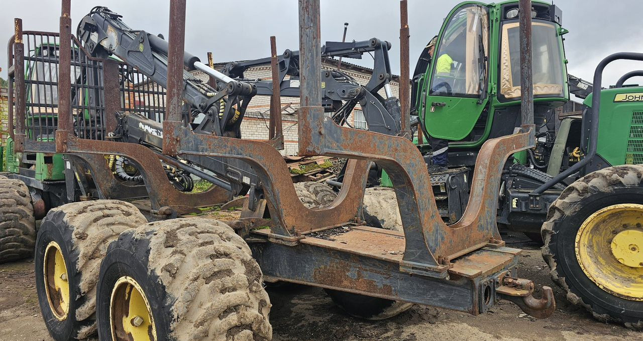 Форвардер John Deere 1170/1210E: фото 12