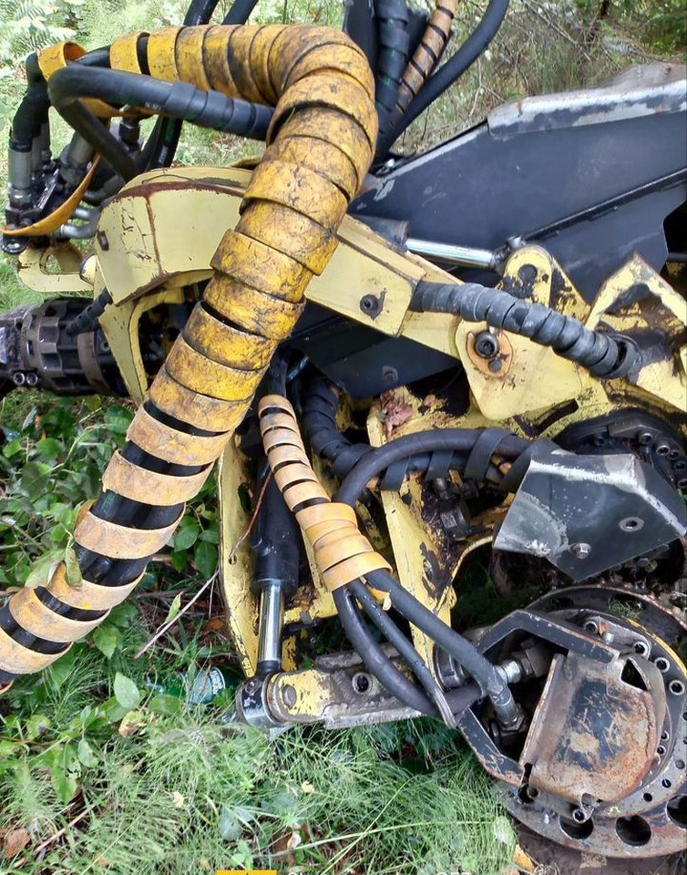 Новый Харвестер John Deere 1270E/1270G: фото 21 Новый Харвестер John Deere 1270E/1270G: фото 21