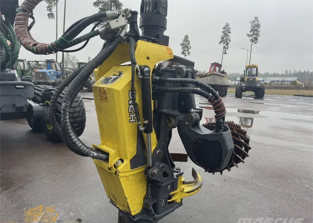 Новый Харвестер John Deere 1270H: фото 10 Новый Харвестер John Deere 1270H: фото 10