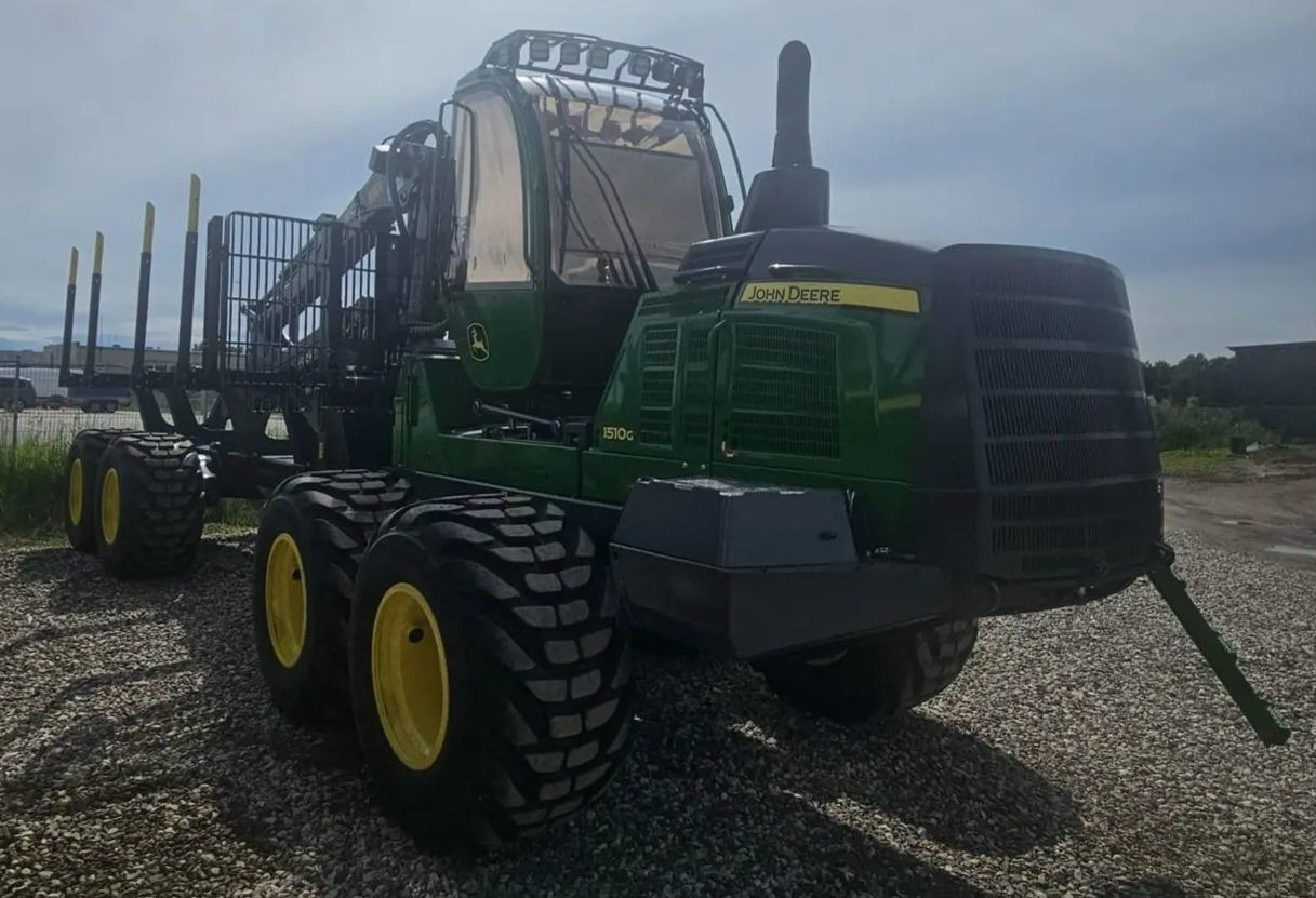John Deere 1510E / 1510G - Форвардер: фото 4 John Deere 1510E / 1510G - Форвардер: фото 4