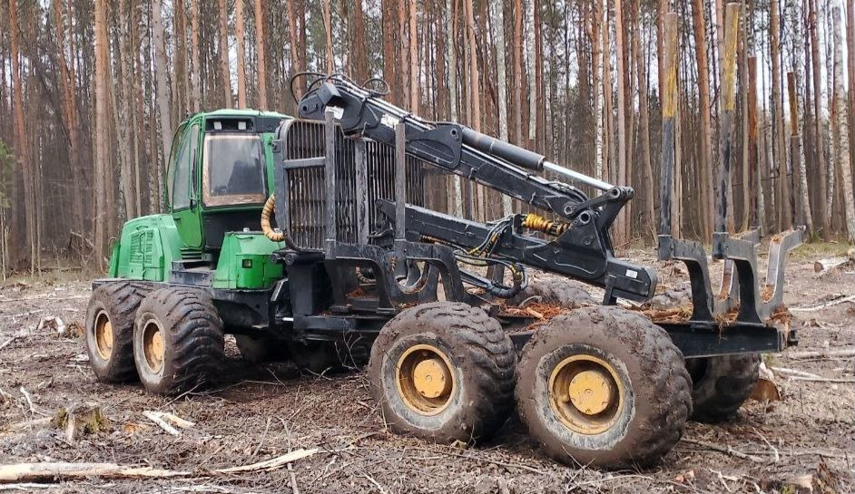 John Deere 1910E - Форвардер: фото 3 John Deere 1910E - Форвардер: фото 3