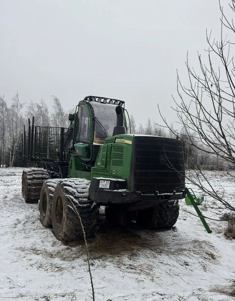Новый Форвардер John Deere 1910G: фото 11 Новый Форвардер John Deere 1910G: фото 11