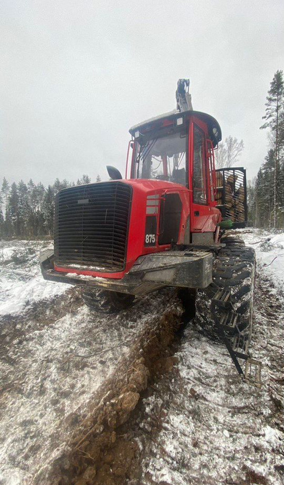 Новый Форвардер Komatsu 875: фото 29 Новый Форвардер Komatsu 875: фото 29