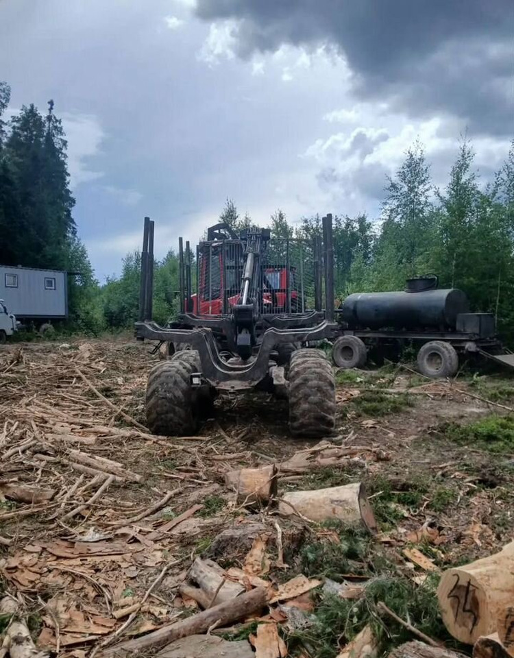 Новый Форвардер Komatsu 875: фото 7 Новый Форвардер Komatsu 875: фото 7