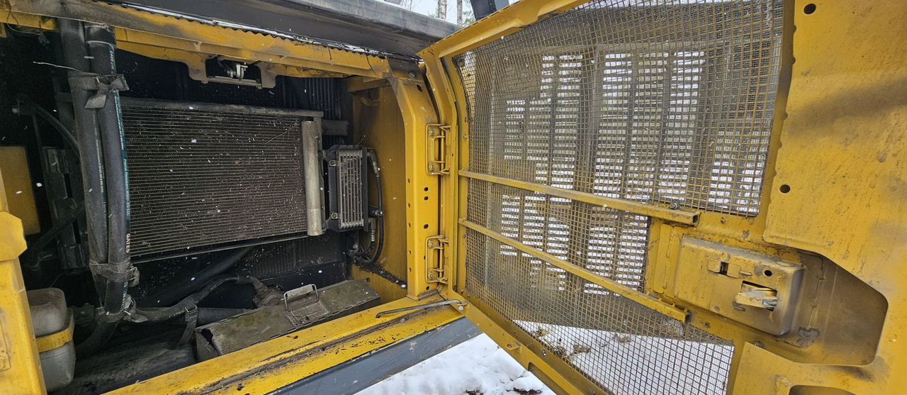 Новый Харвестер Komatsu PC200LC: фото 17 Новый Харвестер Komatsu PC200LC: фото 17