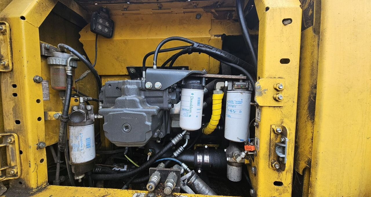 Новый Харвестер Komatsu PC200LC: фото 10 Новый Харвестер Komatsu PC200LC: фото 10