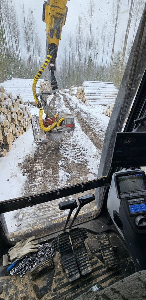 Новый Харвестер Komatsu PC200LC: фото 25 Новый Харвестер Komatsu PC200LC: фото 25