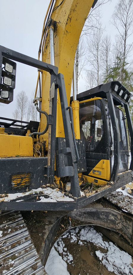 Новый Харвестер Komatsu PC200LC: фото 28 Новый Харвестер Komatsu PC200LC: фото 28
