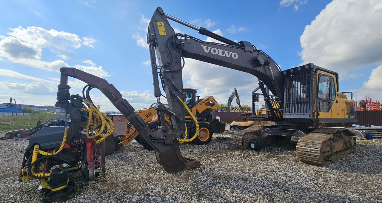 Volvo EC210BF - Харвестер: фото 1 Volvo EC210BF - Харвестер: фото 1