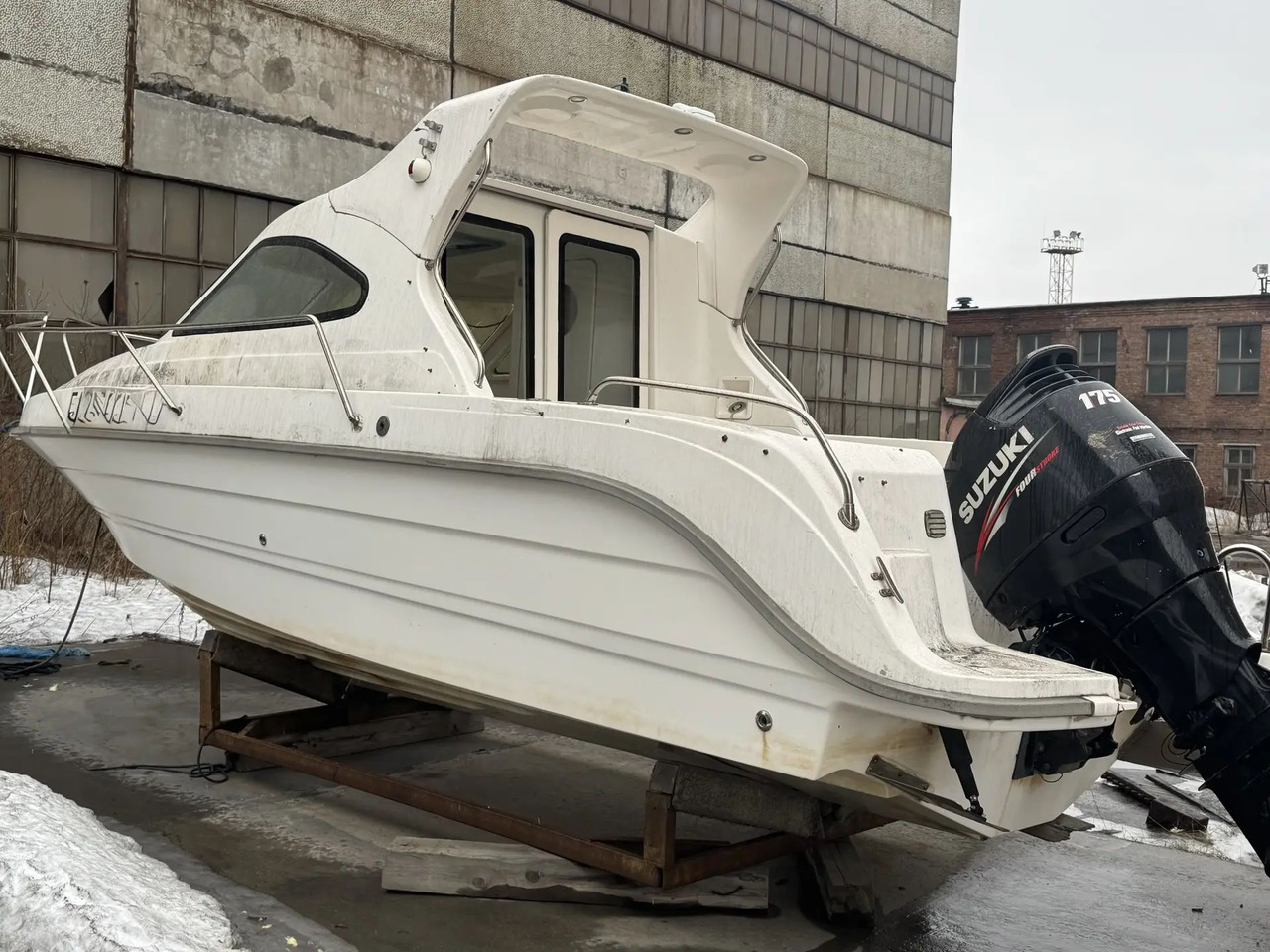 Катер Карвет-750 с подвесным мотором Suzuki 175 - Другая техника: фото 3 Катер Карвет-750 с подвесным мотором Suzuki 175 - Другая техника: фото 3