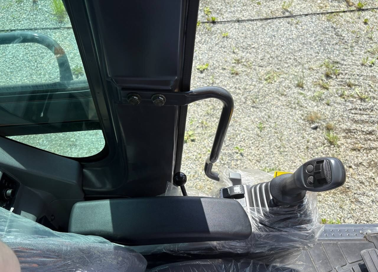 Новый Колёсный экскаватор Develon DX150W-7B: фото 14 Новый Колёсный экскаватор Develon DX150W-7B: фото 14