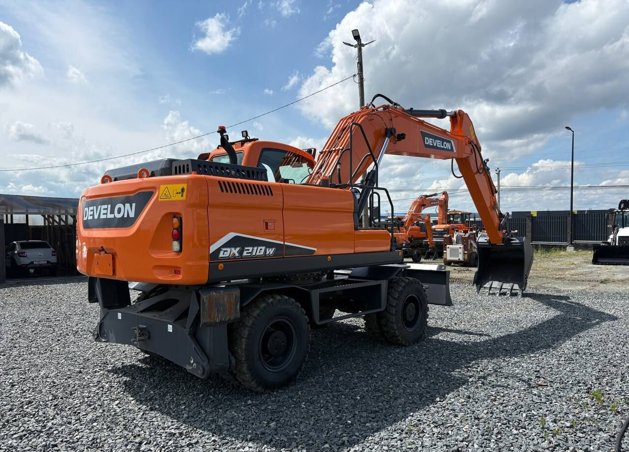 Develon DX210W-7B - Колёсный экскаватор: фото 5 Develon DX210W-7B - Колёсный экскаватор: фото 5