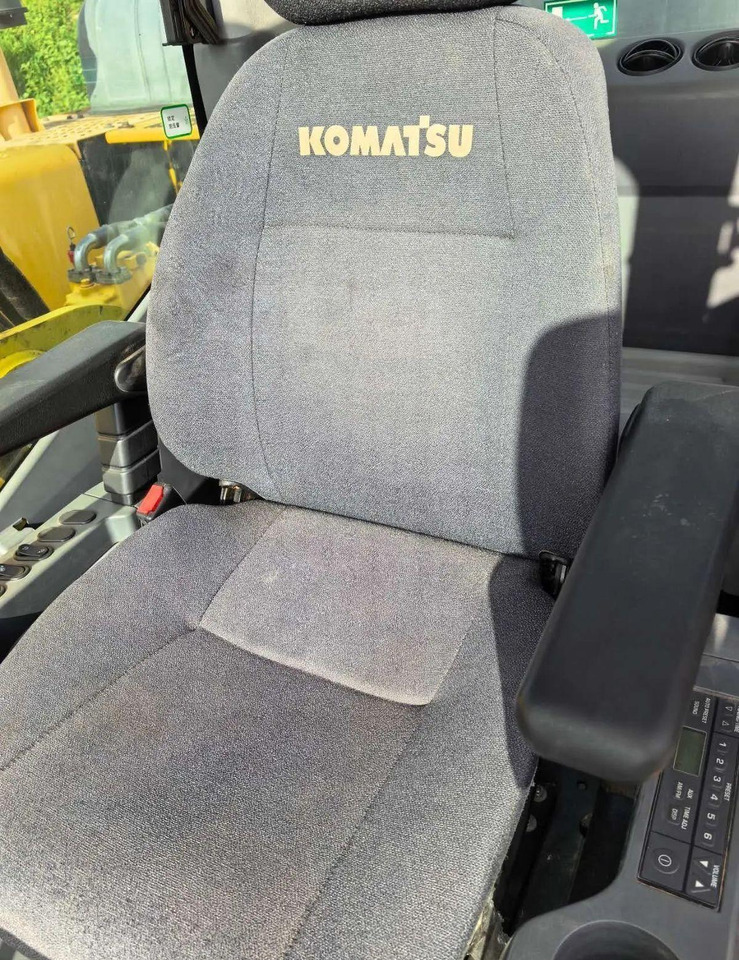 Карьерный экскаватор Komatsu PC360-7: фото 11 Карьерный экскаватор Komatsu PC360-7: фото 11