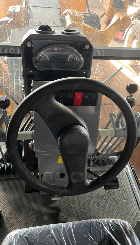 Новый Грейдер SEM 922F AWD: фото 6 Новый Грейдер SEM 922F AWD: фото 6