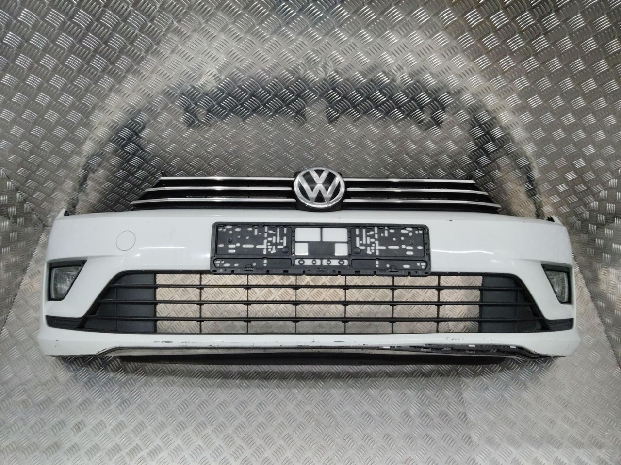 Бампер передний Volkswagen Golf Sportsvan 1 2015 - Бампер для Легковых автомобилей: фото 2 Бампер передний Volkswagen Golf Sportsvan 1 2015 - Бампер для Легковых автомобилей: фото 2