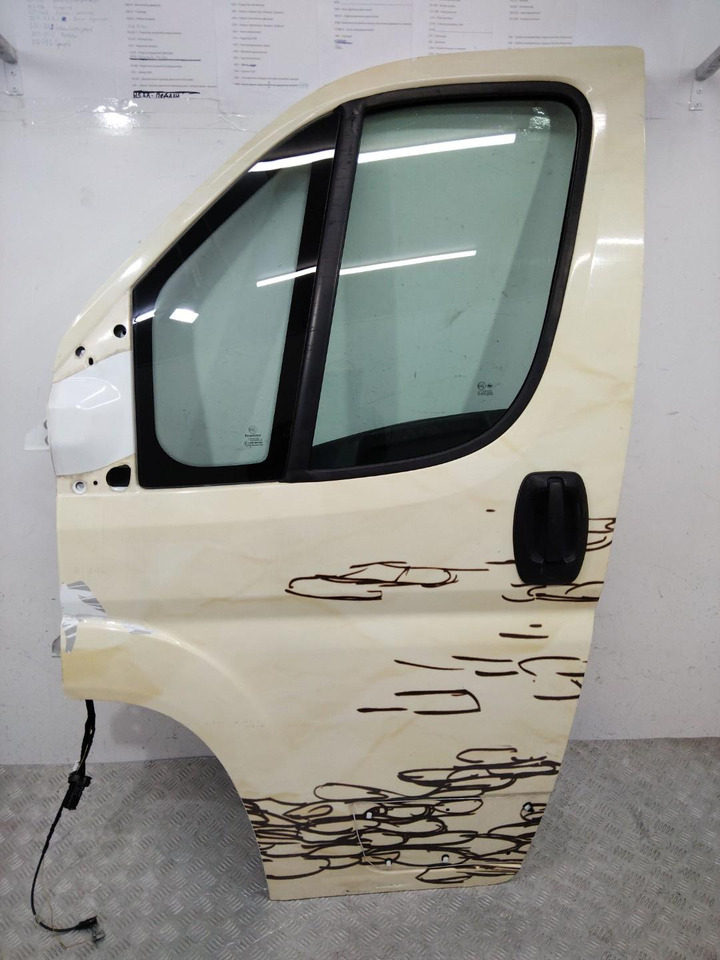 Дверь передняя левая Citroen Jumper 2 2013 - Дверь и запчасти для Грузовиков: фото 1 Дверь передняя левая Citroen Jumper 2 2013 - Дверь и запчасти для Грузовиков: фото 1