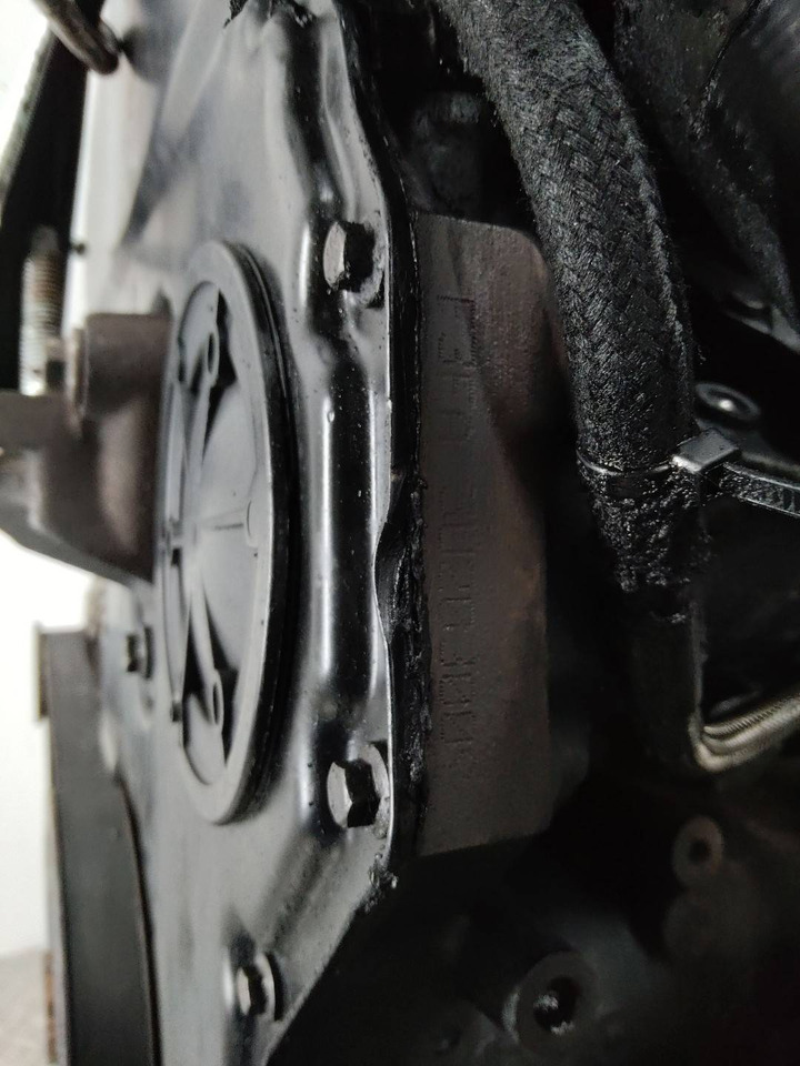 Двигатель в сборе F3FA Ford Transit 6 - Двигатель для Грузовиков: фото 2 Двигатель в сборе F3FA Ford Transit 6 - Двигатель для Грузовиков: фото 2
